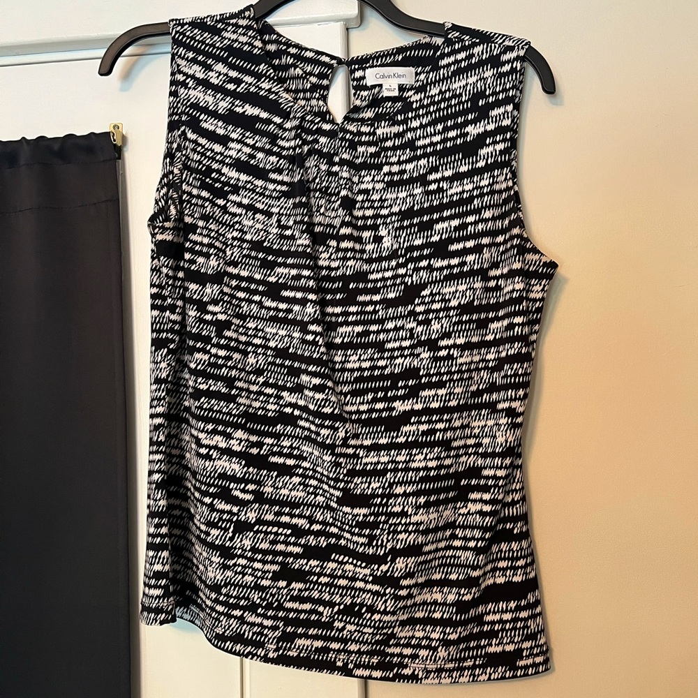 Calvin Klein, Dress shirt size large, gently used